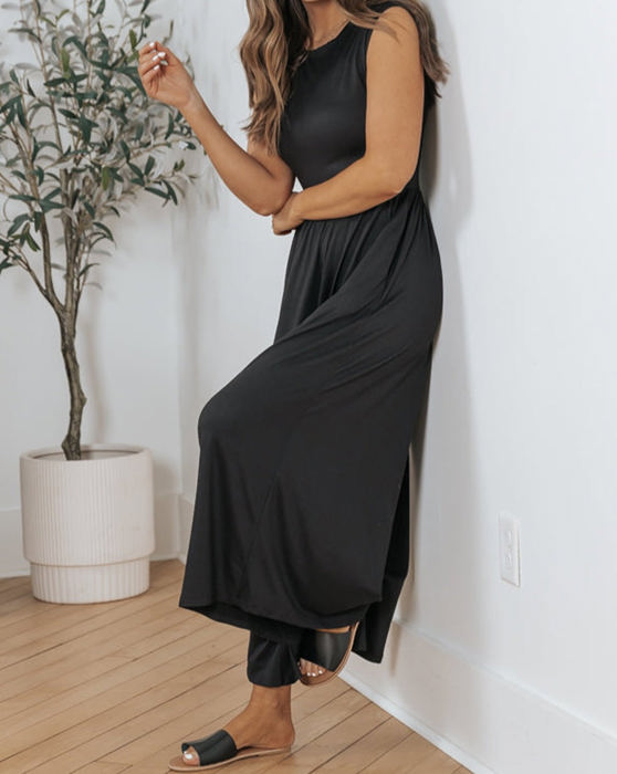 HIDDEN GEMS Essential Sleeveless Jumpsuit w/Pockets