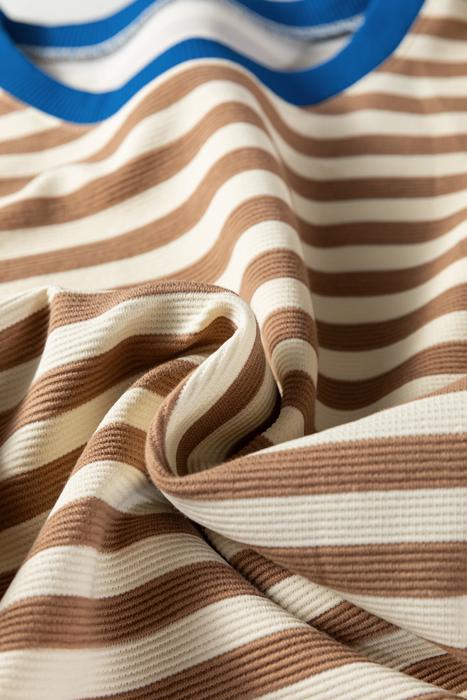 Retro Stripe Puff Sleeve Top