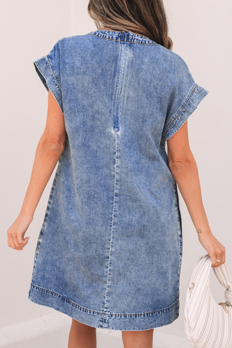 HIDDEN GEMS | Trendsetting Pleated Denim Dress