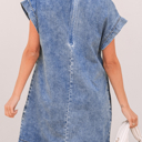  HIDDEN GEMS | Trendsetting Pleated Denim Dress