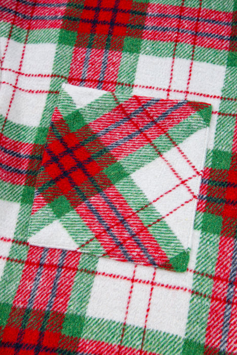 HIDDEN GEMS | Plaid Flannel Buttoned Christmas Shacket