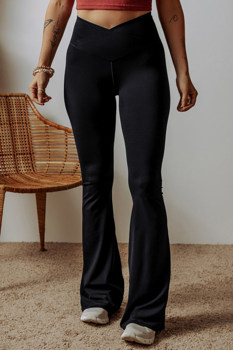 HIDDEN GEMS | Solid Dipped Waist Flared Leggings