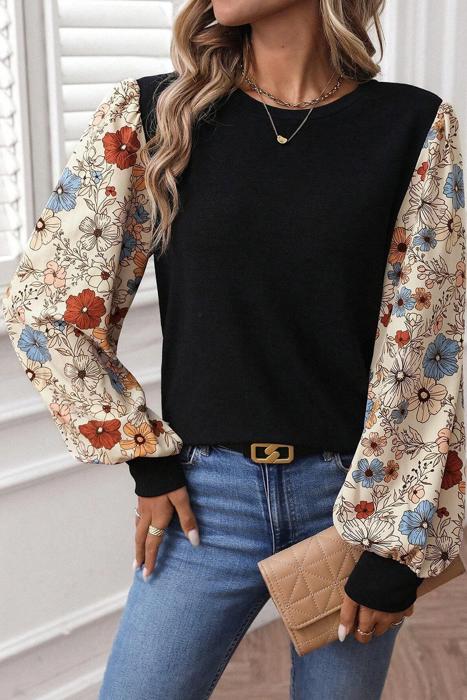 Social Contrast Printed Sleeve Top