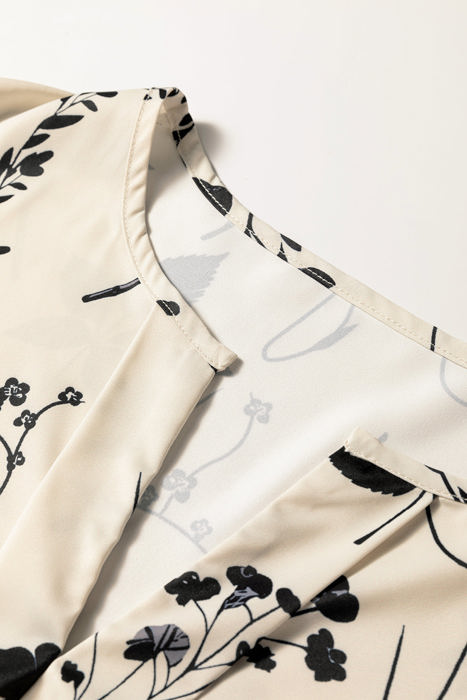 HIDDEN GEMS | Floral Split Neck Long Sleeve Blouse