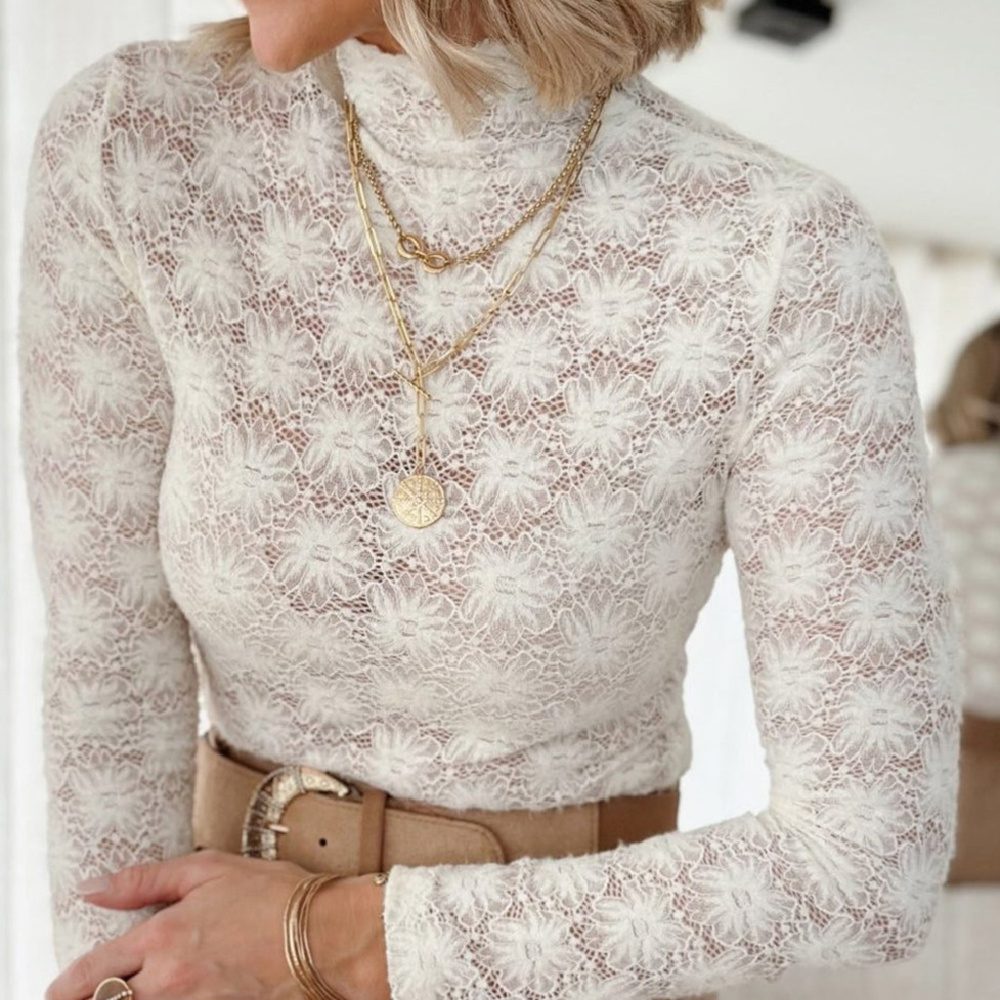 SULTRY LACE LONG SLEEVE TOP