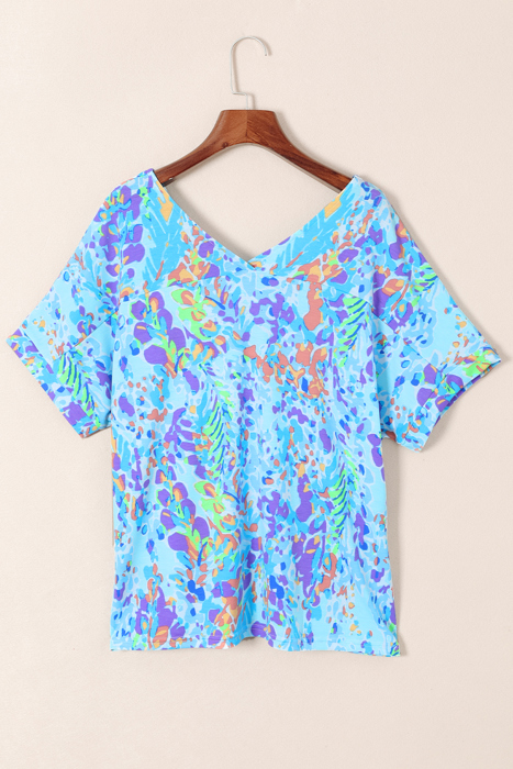 HIDDEN GEMS | Floral Short Sleeve V-Neck Tee