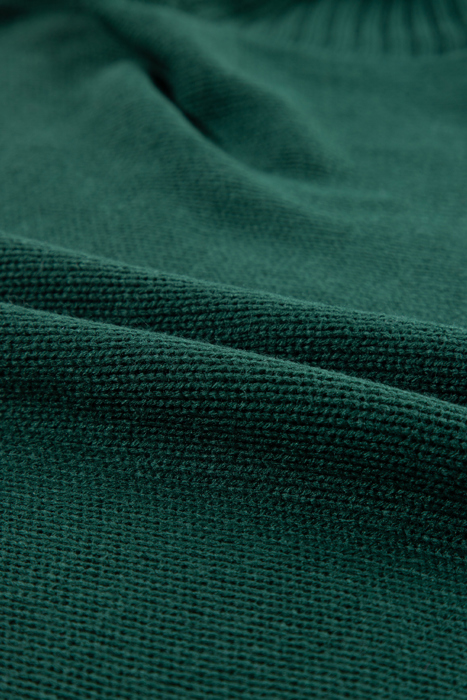 HIDDEN GEMS | Merry Embroidered Turtleneck Sweater