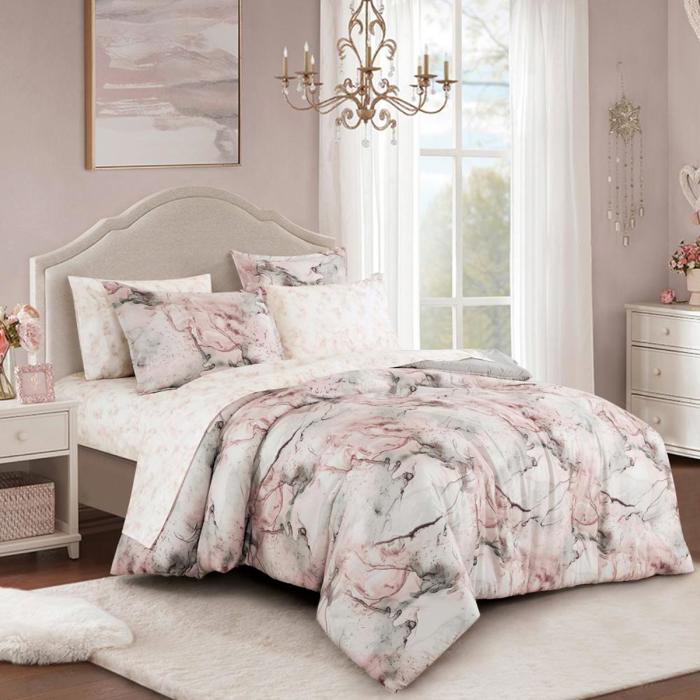 7 Piece Abstract Bed in a Bag Comforter Set with Bed Sheets