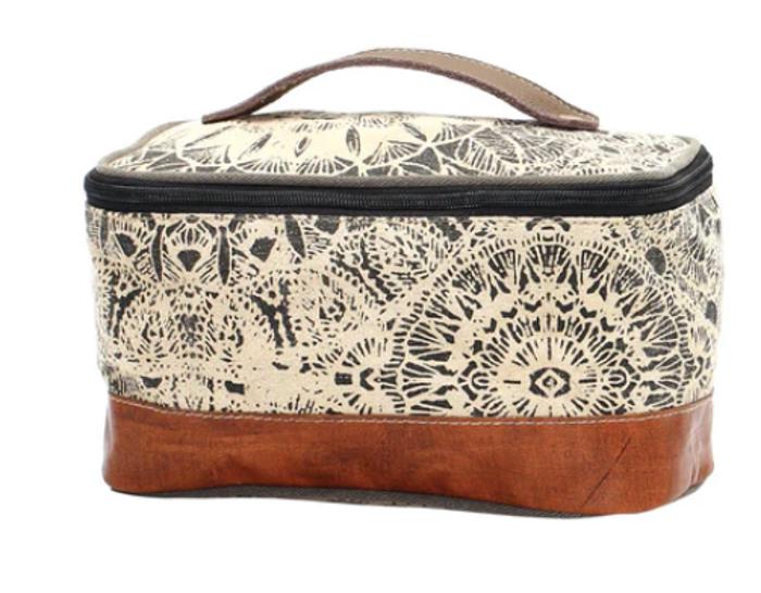 MYRA- Toiletry Bags and Shaving Kits