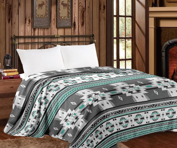 Mia Queen Thin Throw Blankets