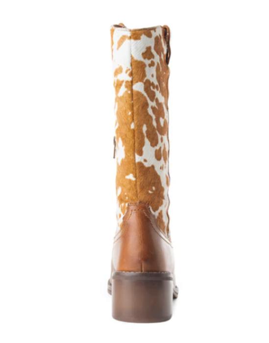 MYRA- Pointy Beige Boots