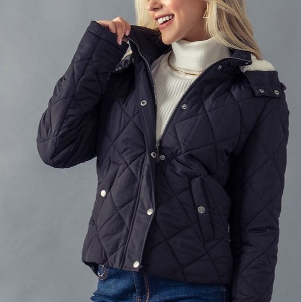 Diamond Quilted Fleece Detachable Hooded Jacket