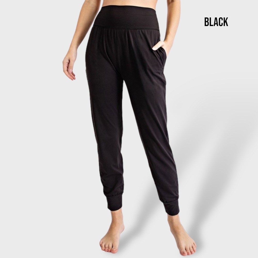 High-Waisted Pocketed Joggers