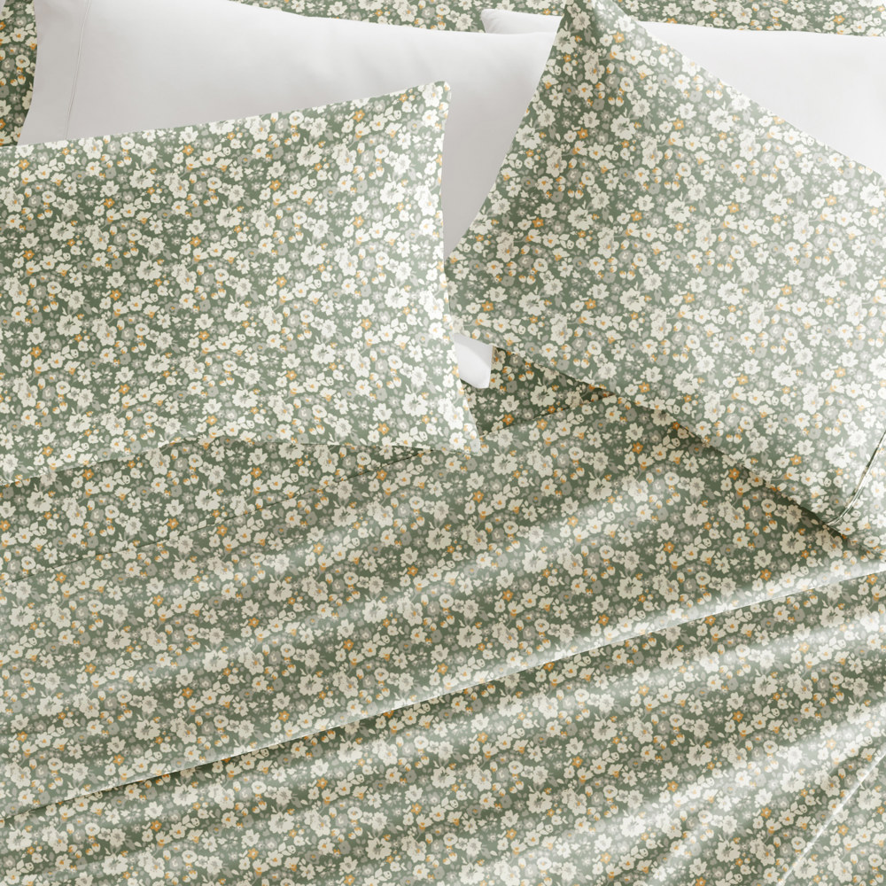 Patterned Ultra-Soft Bed Sheet Set - Delicate Blossoms