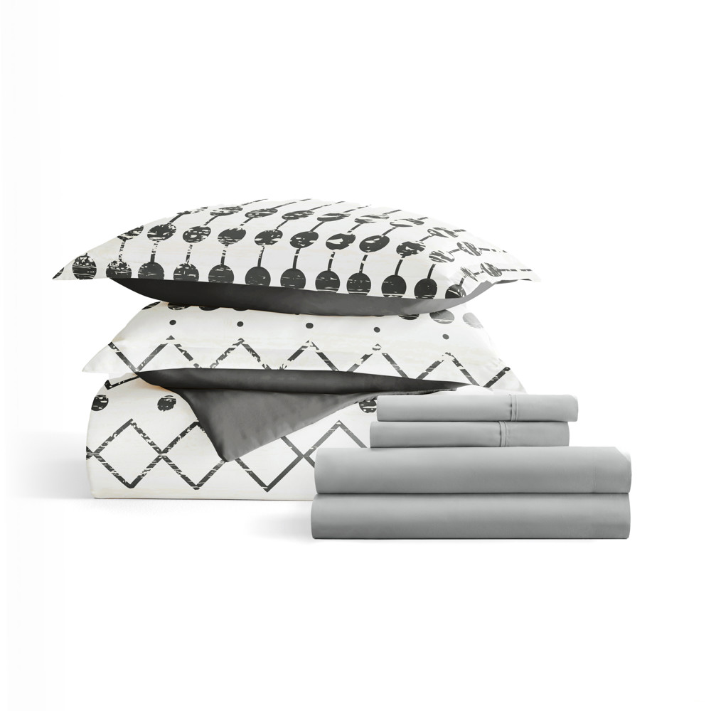 Bedding Bundle, Patterned Duvet Cover Set, White Comforter and Solid Sheet Set