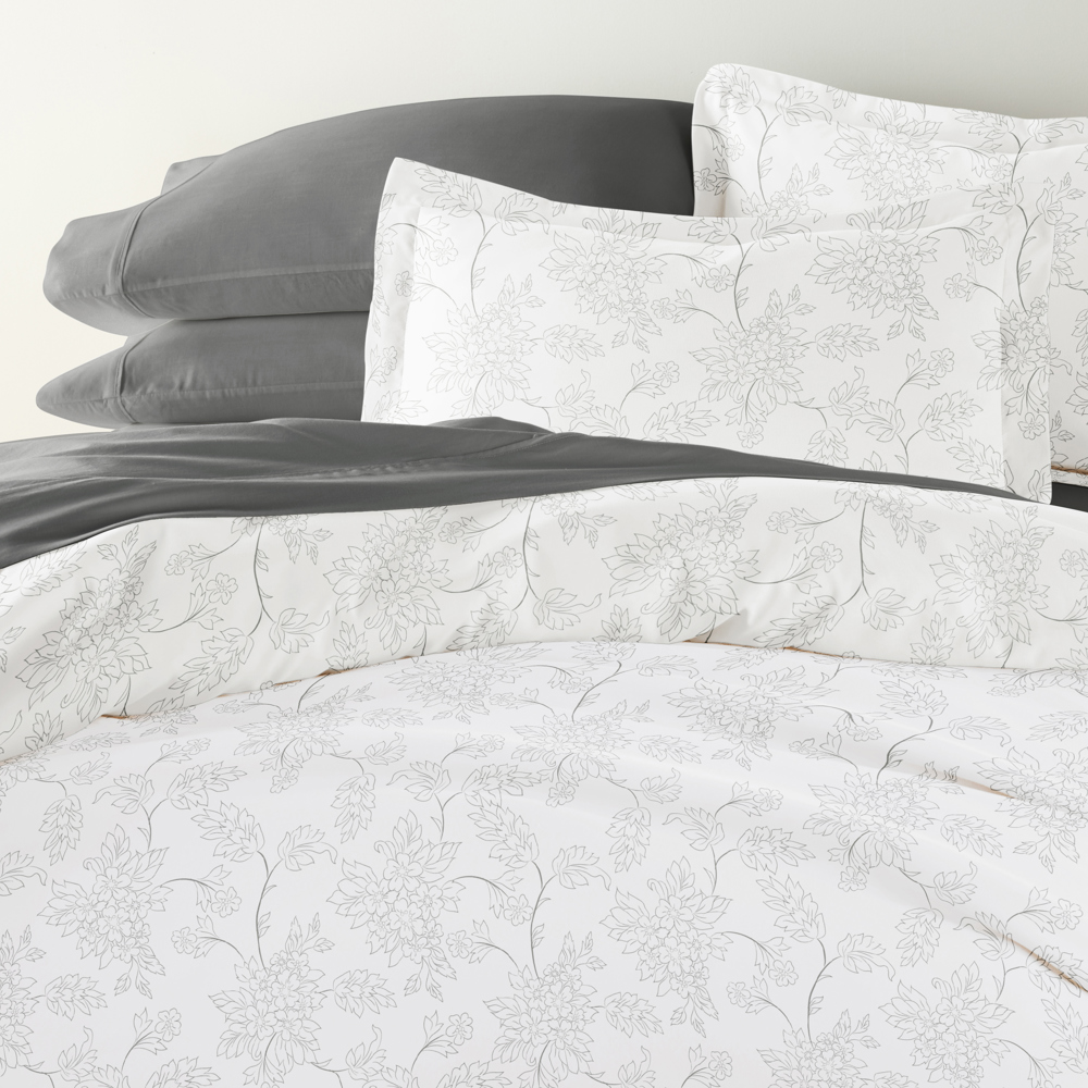 Bedding Bundle, Patterned Duvet Cover Set, White Comforter and Solid Sheet Set