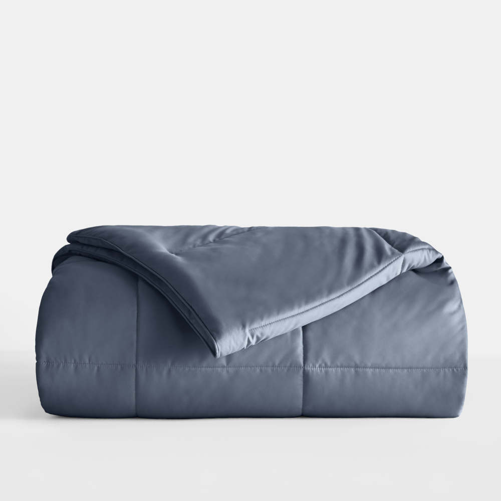 Soft Down-Alternative Essential Comforter