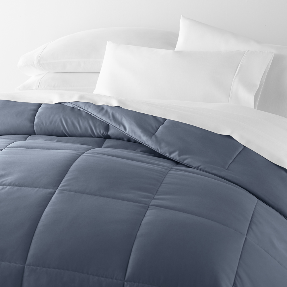 Soft Down-Alternative Essential Comforter