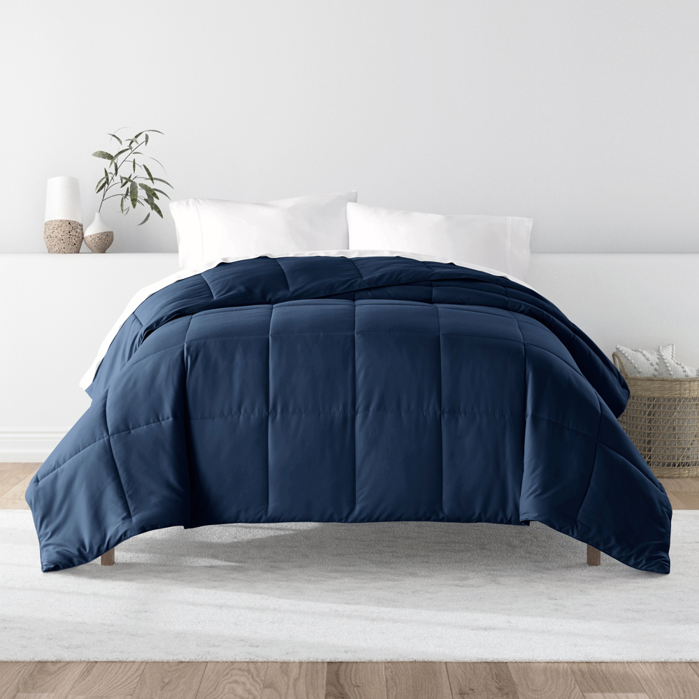 Soft Down-Alternative Essential Comforter