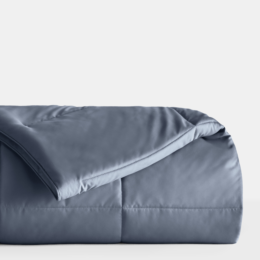 Soft Down-Alternative Essential Comforter