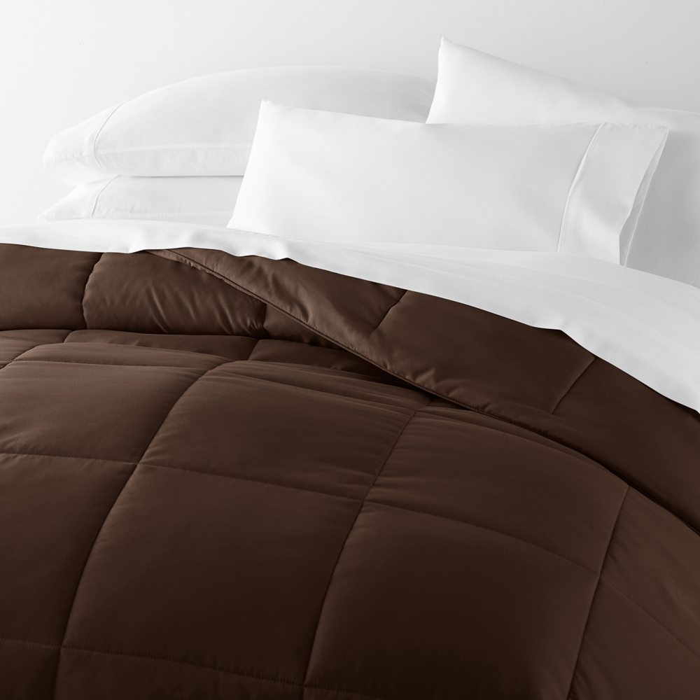 Soft Down-Alternative Essential Comforter