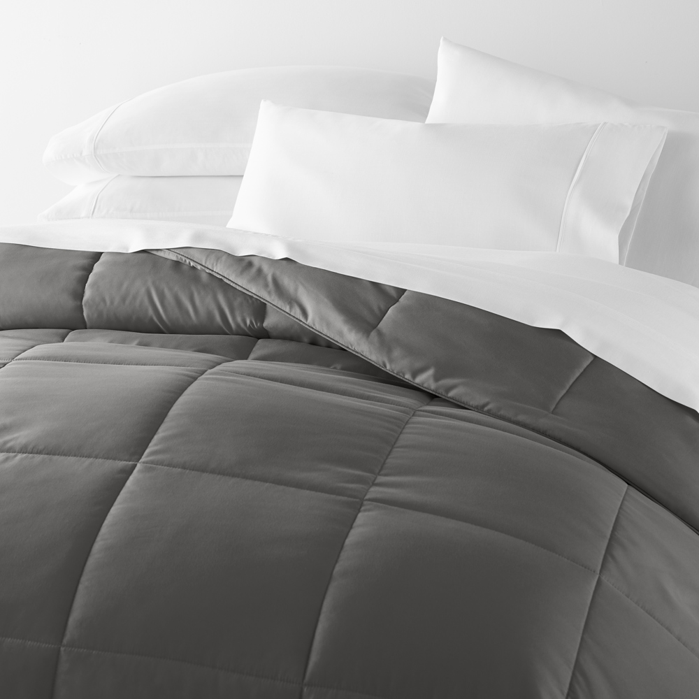 Soft Down-Alternative Essential Comforter