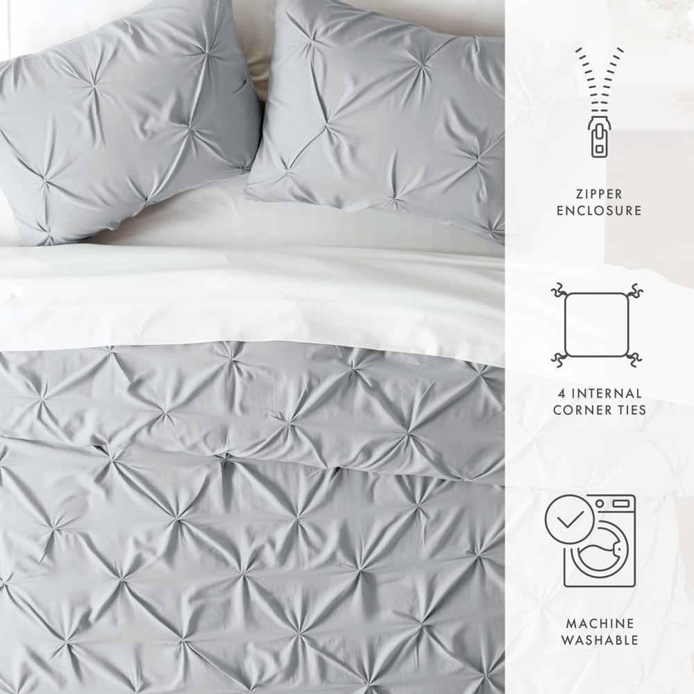 Pinch Pleat Luxury Duvet Cover Set