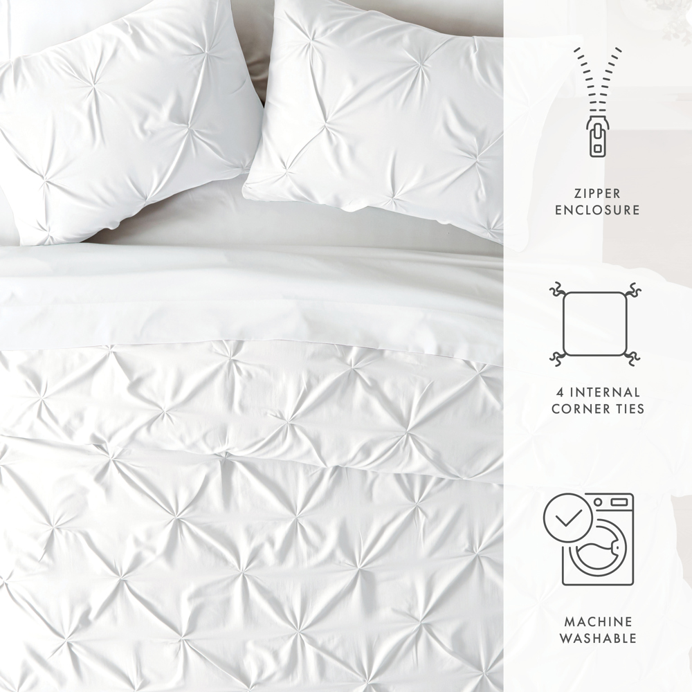 Pinch Pleat Luxury Duvet Cover Set