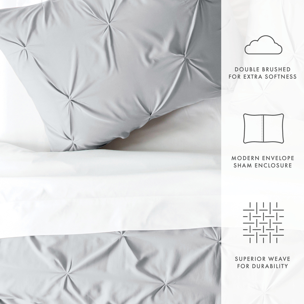 Pinch Pleat Luxury Duvet Cover Set