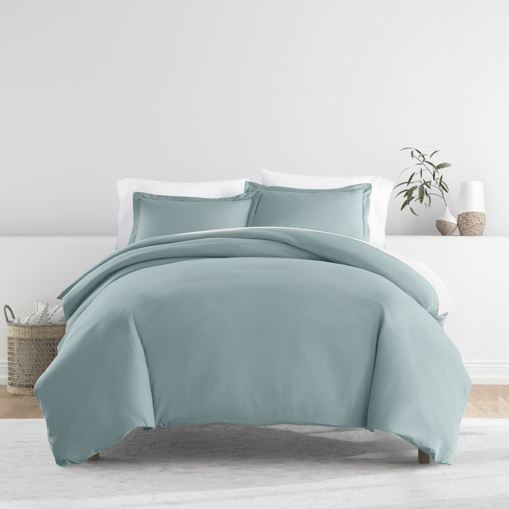 Duvet Cover Set Super Soft Microfiber Bedding in Solid Colors