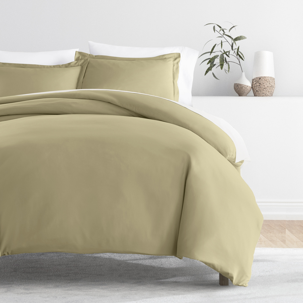 Duvet Cover Set Super Soft Microfiber Bedding in Solid Colors