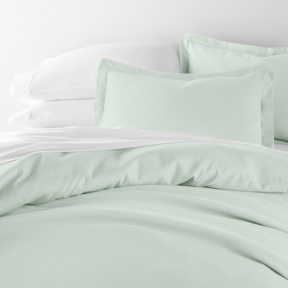 Duvet Cover Set Super Soft Microfiber Bedding in Solid Colors