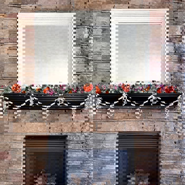 Candy Skull Wood Bead Garland with Interchangeable Seasonal Charms