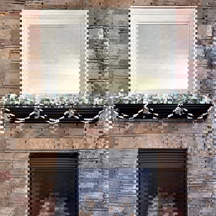 Heart Wood Bead Garland with Interchangeable Seasonal Charms