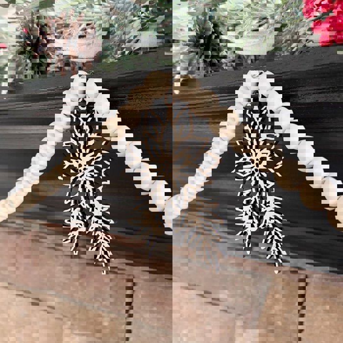 Poinsettia Wood Bead Garland with Interchangeable Seasonal Charms