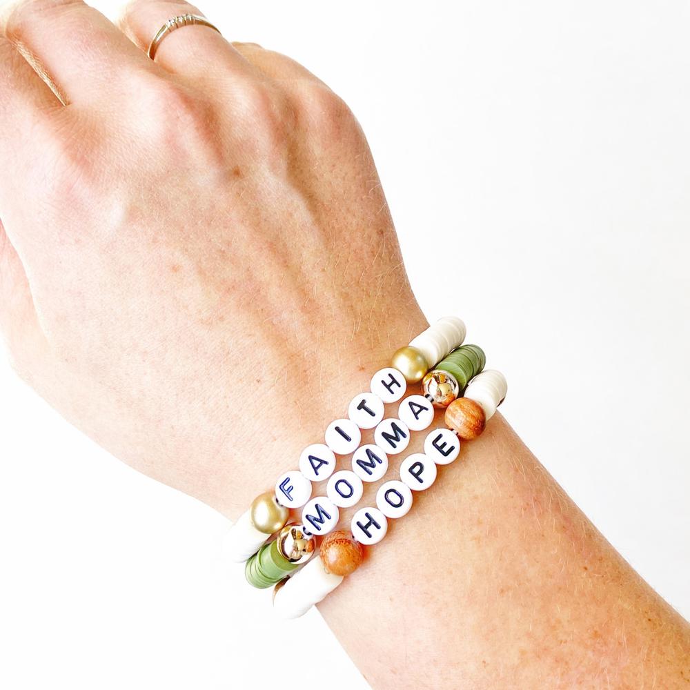 Personalized Heishi Beaded Bracelet – Your Unique Style Statement