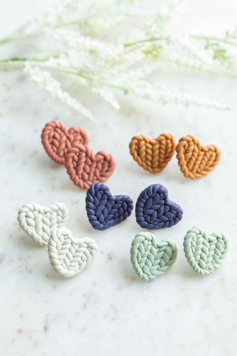 Knit Pattern Heart Stud Earrings