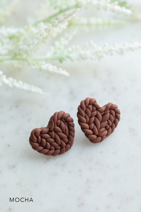 Knit Pattern Heart Stud Earrings