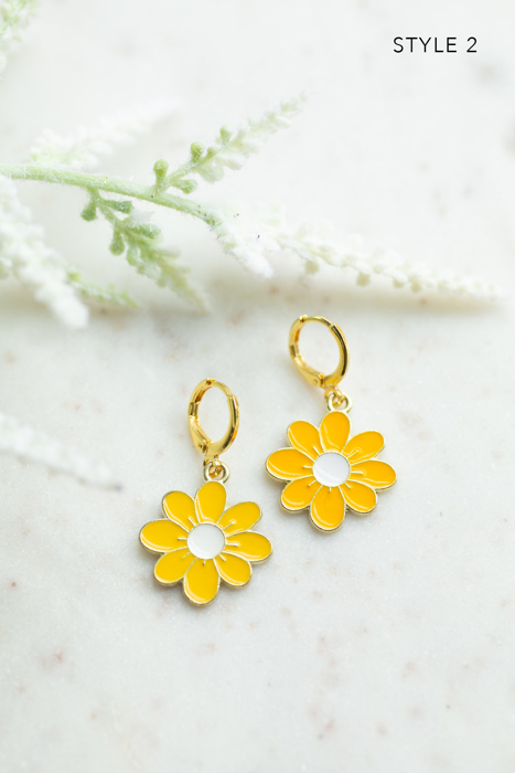 Daisy Huggie Hoop Earrings