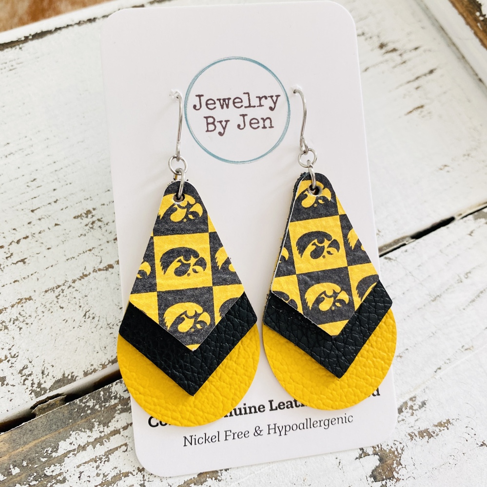 Iowa Hawkeyes Leather Earrings Collection