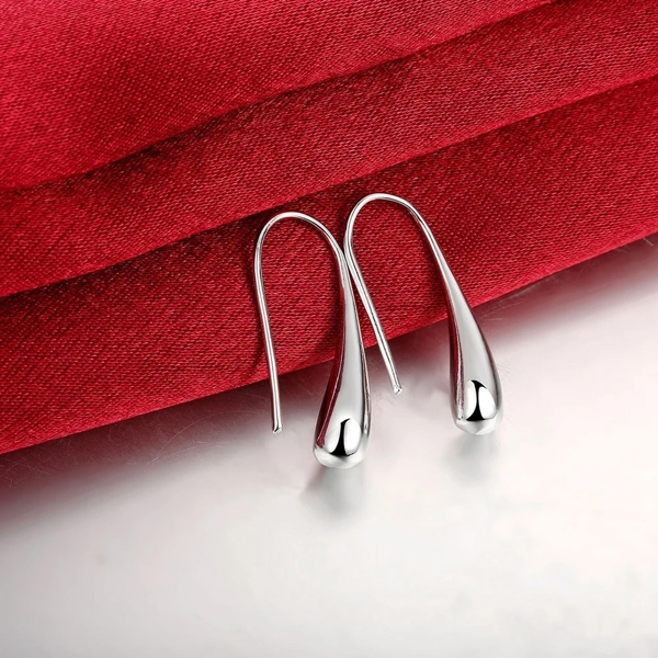 925 Sterling Silver Teardrop Earrings