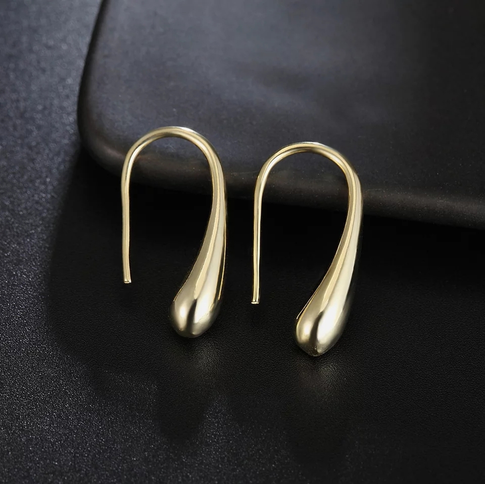 925 Sterling Silver Teardrop Earrings