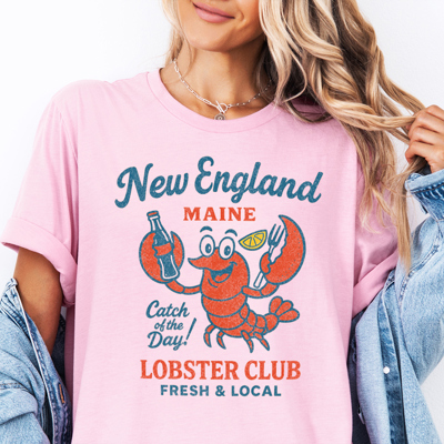 New England Lobster Summer Ocean Funny Vacation Graphic Tee | Summer Tee
