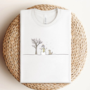  Cute Winter Snowman Dog & Tree Minimalist Christmas Snow Graphic Tee