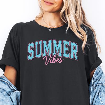 Summer Vibes Retro Beach Vacation Lake Life Graphic Tee | Summer Tee