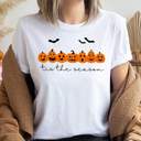  Tis The Season Cute Pumpkins & Bats Fall Halloween Graphic Tee