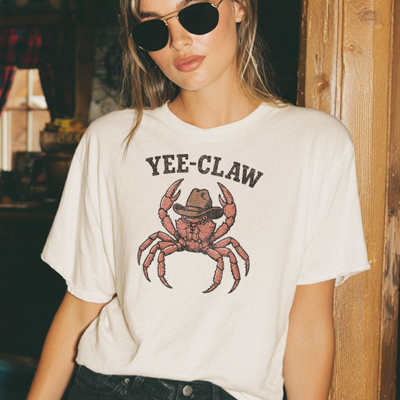 Yee Claw Funny Western Crab Summer Ocean Animal Graphic Tee | Summer Shirt