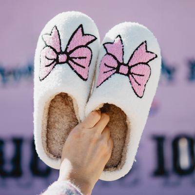 White Cute Bowknot Pattern Fuzzy Winter Home Slippers