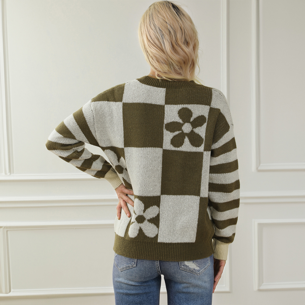 Checkered Floral Print Striped Sleeve Sweater