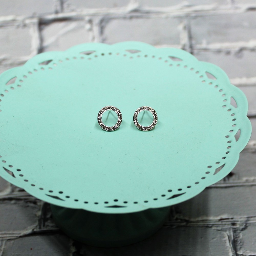 Round Studded Earrings 